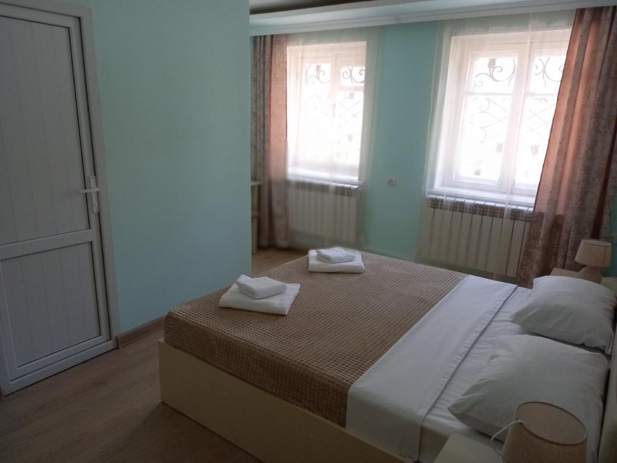 H.A.S.K Bed & Breakfast Gyumri Ngoại thất bức ảnh