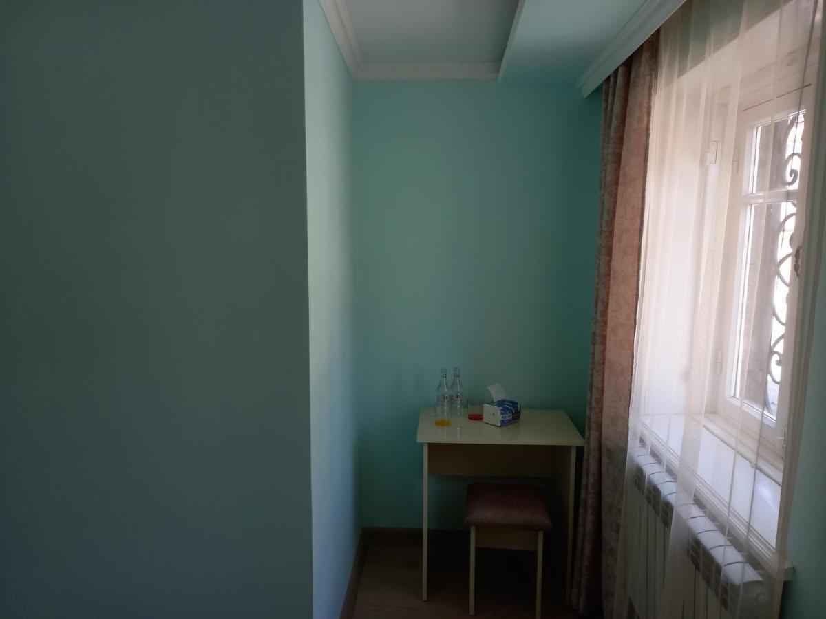 H.A.S.K Bed & Breakfast Gyumri Ngoại thất bức ảnh